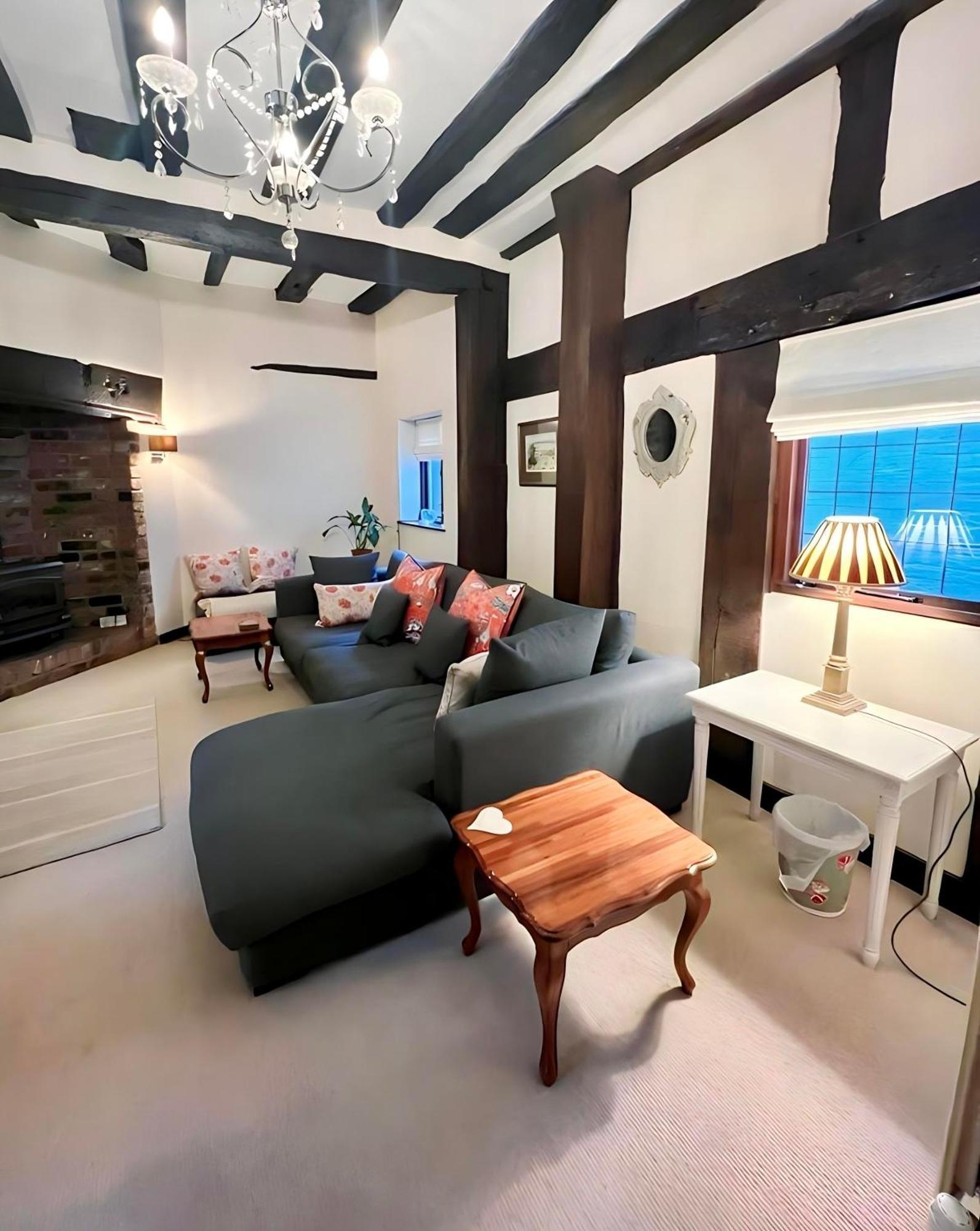 Villa 12A College Hill By Sleep Shrewsbury Extérieur photo